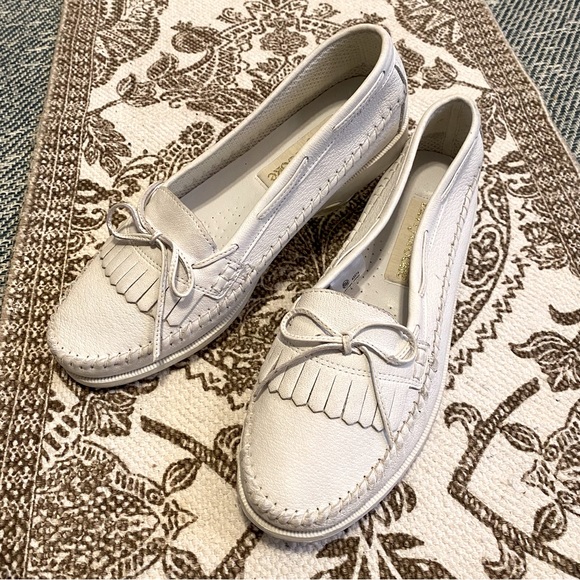 Vintage Kerrybrooke White Leather Upper Nurse Style Shoes Size 8 Like New Loafer - Picture 1 of 8